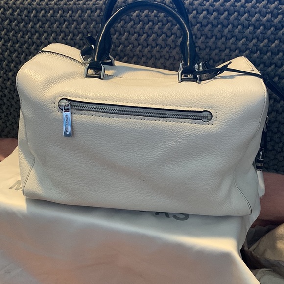 Michael Kors Hand Bag - Picture 8 of 14